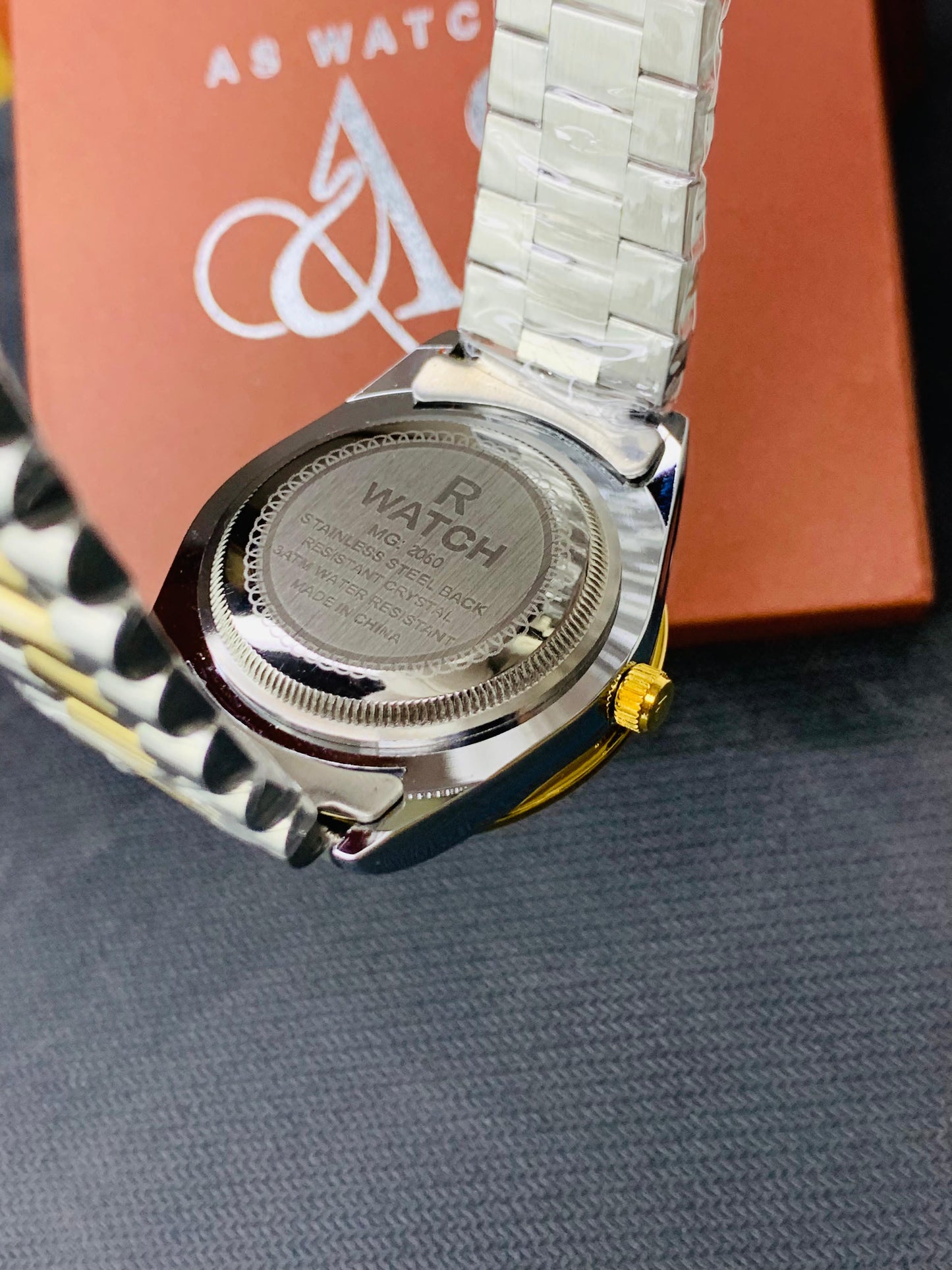 New Regular Stone White