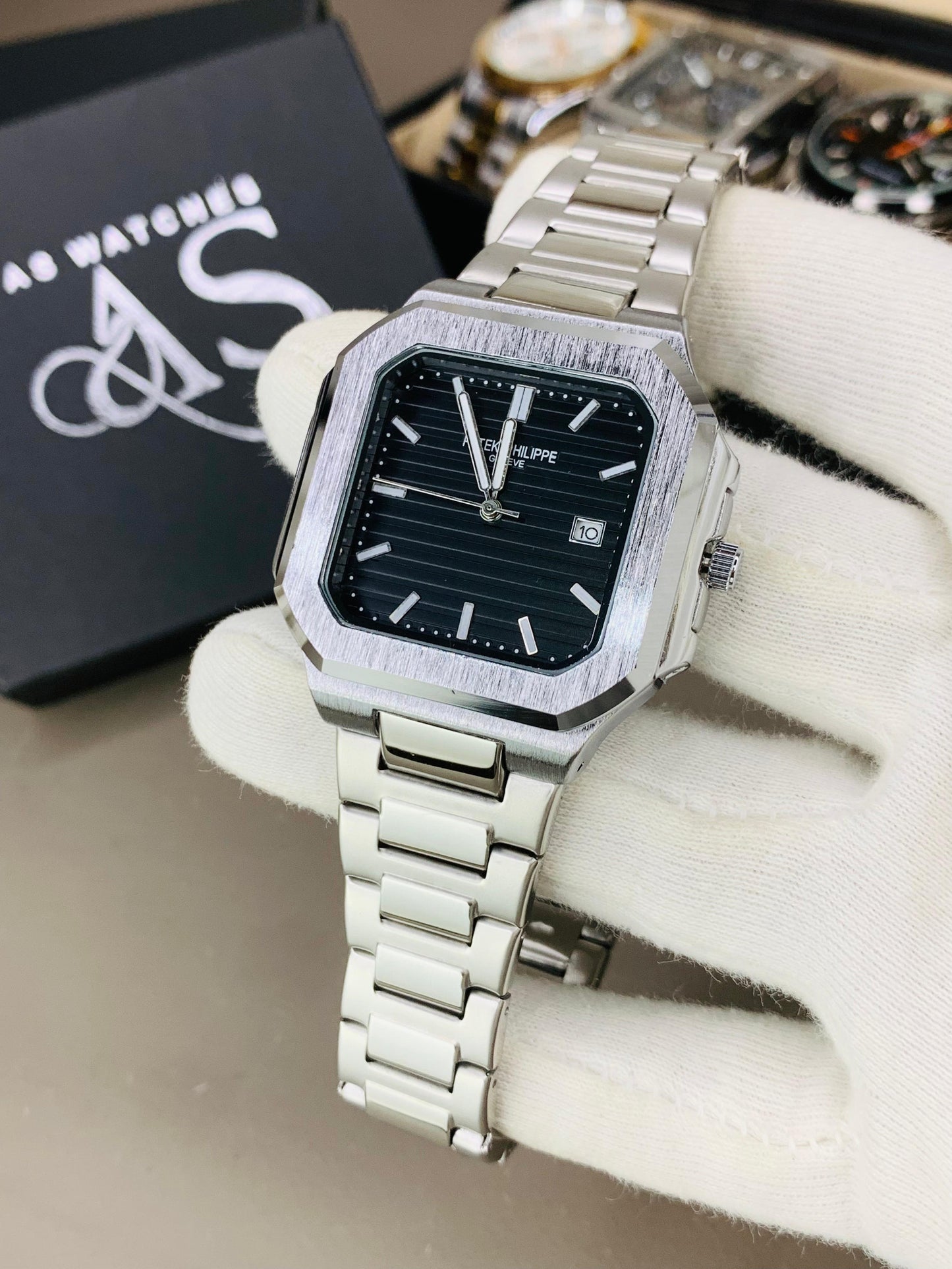 PP Cubic Model | Black