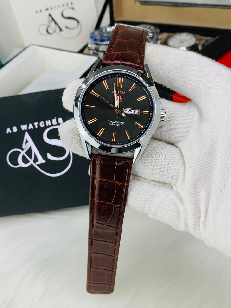 Tag Model With Day & Date Adjustment | Quartz (Brown Black)